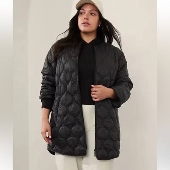 Athleta Jackets & Blazers - ATHLETA Womens Jacket
Black Size S Alight Quilted Full Zip Nylon